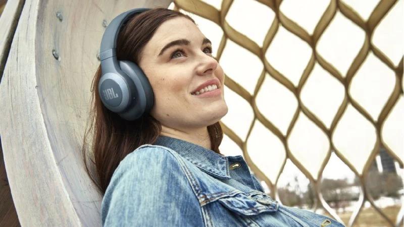 Chọn loại tai nghe JBL phù hợp Chọn loại tai nghe JBL phù hợp