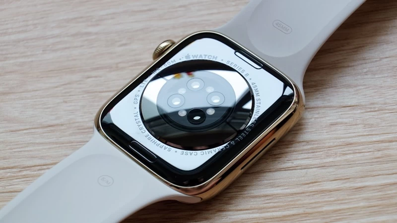 Apple Watch Series 8 với cảm biến nhiệt độ cổ tay vì sức khỏe phụ nữ Apple Watch Series 8 với cảm biến nhiệt độ cổ tay vì sức khỏe phụ nữ
