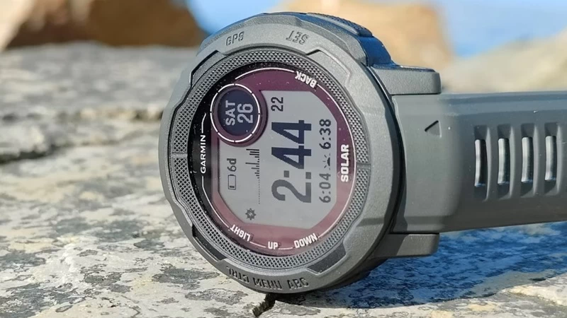 Garmin Instinct Standard có đầy đủ các tính năng cần thiết Garmin Instinct Standard có đầy đủ các tính năng cần thiết