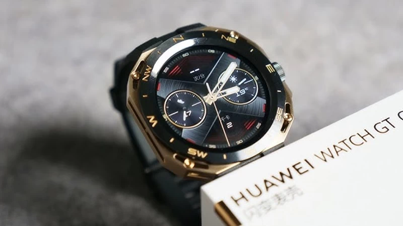 Đồng hồ GT 3 SE có thông số kích thước vỏ là 46mm và nặng 35.6g Đồng hồ GT 3 SE có thông số kích thước vỏ là 46mm và nặng 35.6g
