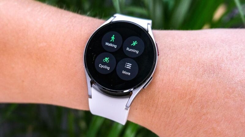 Samsung Galaxy Watch FE trang bị hơn 100 bài tập luyện cá nhân, hỗ trợ theo dõi sức khỏe toàn diện