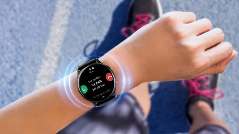 Tích hợp Galaxy AI theo dõi sức khỏe chính xác hơn. Tích hợp Galaxy AI theo dõi sức khỏe chính xác hơn.