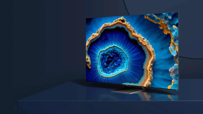 Chiếc tivi thông minh và tiện lợi. Chiếc tivi thông minh và tiện lợi.