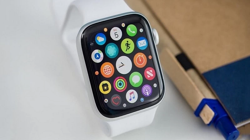Apple Watch có khả năng nghe gọi và nhắn tin độc lập Apple Watch có khả năng nghe gọi và nhắn tin độc lập