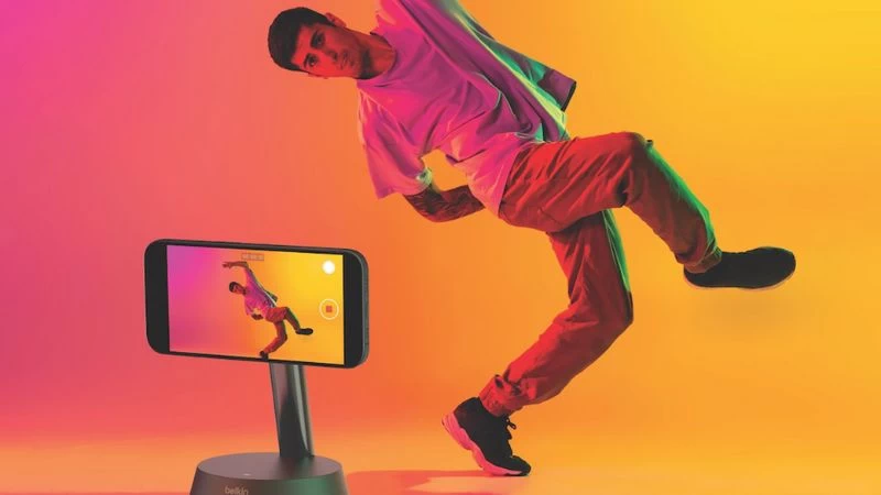 Xoay 360 độ ghi hình hoàn hảo. Xoay 360 độ ghi hình hoàn hảo.