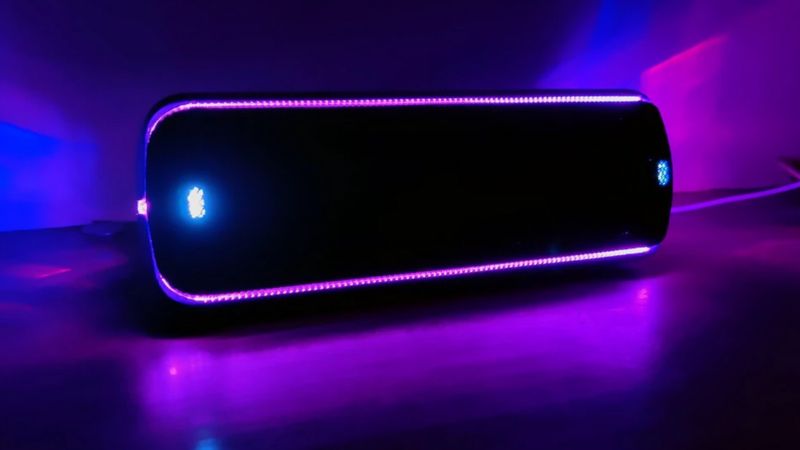 Sony SRS-XB32.
