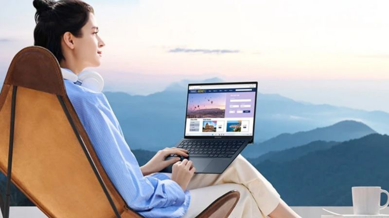 Zenbook S 13 OLED.