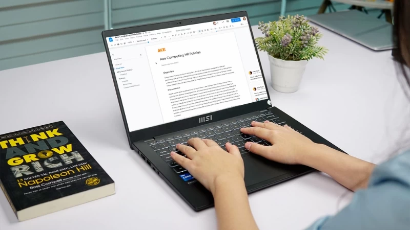 Hệ thống loa kép 2W. Hệ thống loa kép 2W.