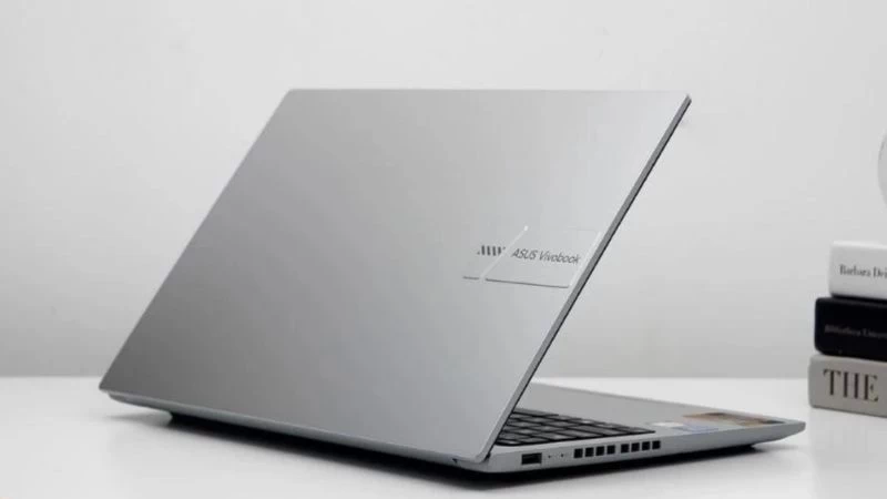 Chip intel mạnh mẽ. Chip intel mạnh mẽ.