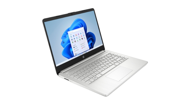 Intel Core i3 - 1215U.