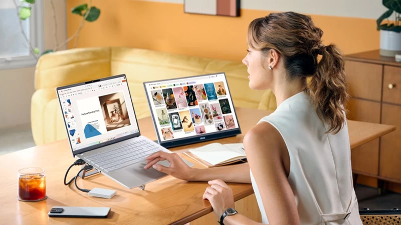 Độ dày 14.7mm. Độ dày 14.7mm.