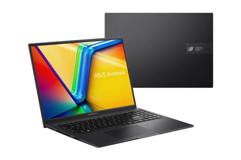 Laptop gaming. Laptop gaming.