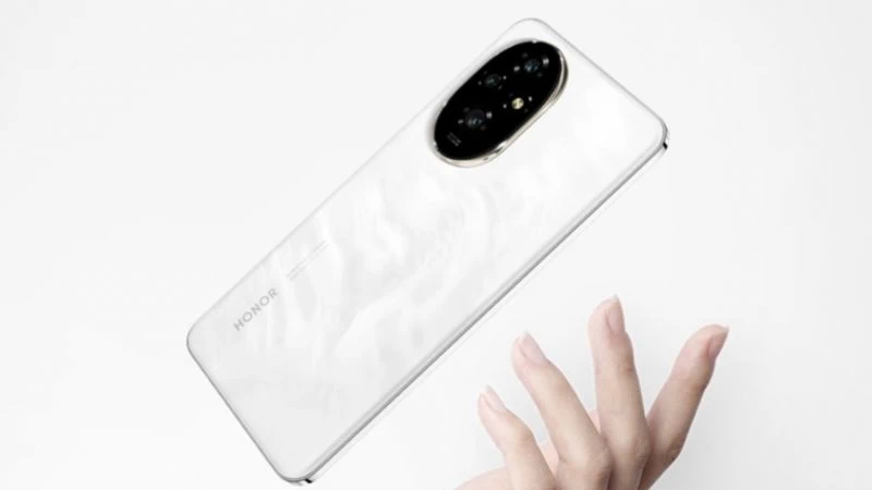 Bộ 3 camera 50MP cải tiến. Bộ 3 camera 50MP cải tiến.