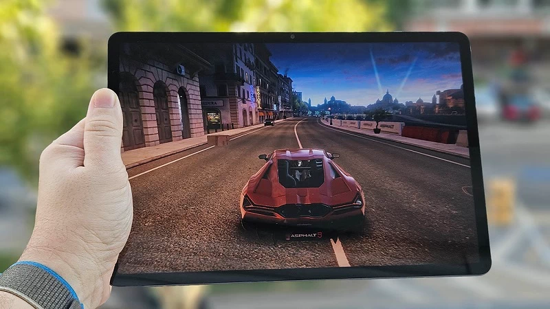 Hiệu năng vượt trội đến từ những bộ vi xử lý mạnh mẽ. Hiệu năng vượt trội đến từ những bộ vi xử lý mạnh mẽ.