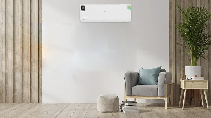 Tính năng tự khởi động lại khi có điện của máy lạnh Aqua Inverter 9.000 BTU (1 HP) AQA-RV10QA2 mang đến sự tiện lợi đáng kể