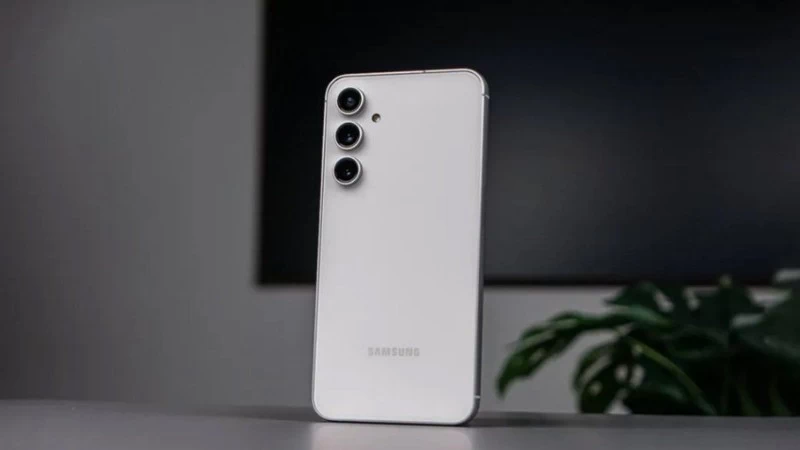 Tính năng nổi bật. Tính năng nổi bật.