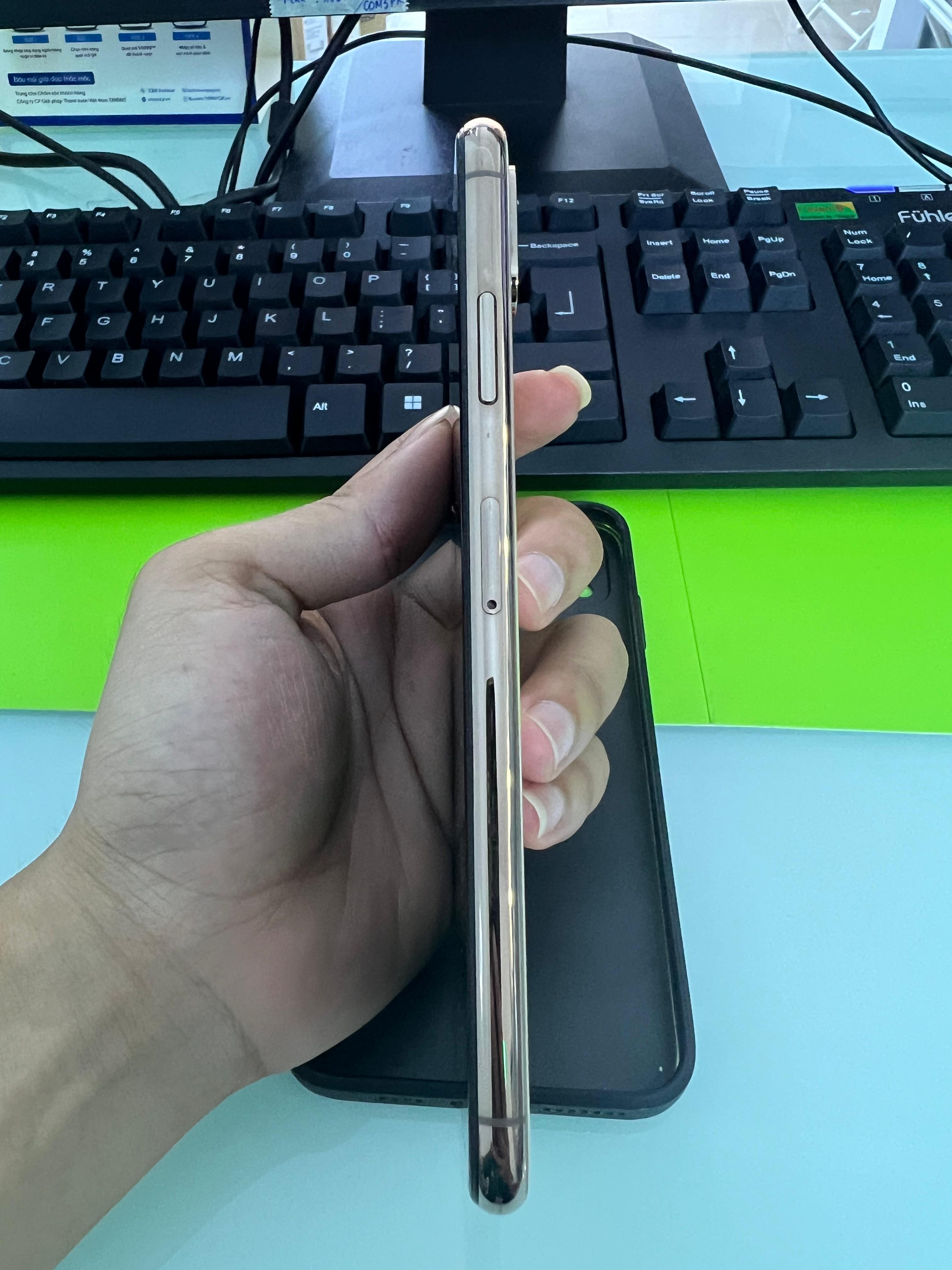 Iphone XS Max 64G Gold