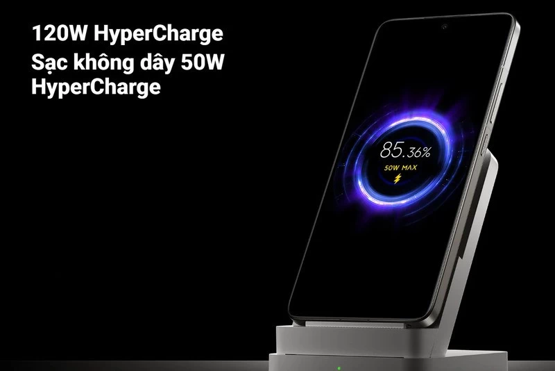 Cả Xiaomi 14T và 14 Ultra đều sở hữu viên pin 5000mAh, tự tin đáp ứng nhu cầu sử dụng cơ bản trong suốt một ngày dài Cả Xiaomi 14T và 14 Ultra đều sở hữu viên pin 5000mAh, tự tin đáp ứng nhu cầu sử dụng cơ bản trong suốt một ngày dài
