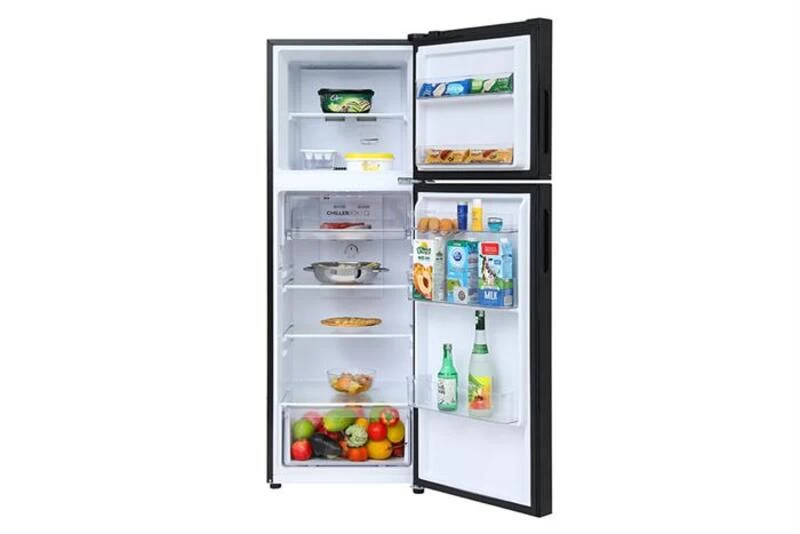 Dung tích tủ lạnh thoải mái. Dung tích tủ lạnh thoải mái.