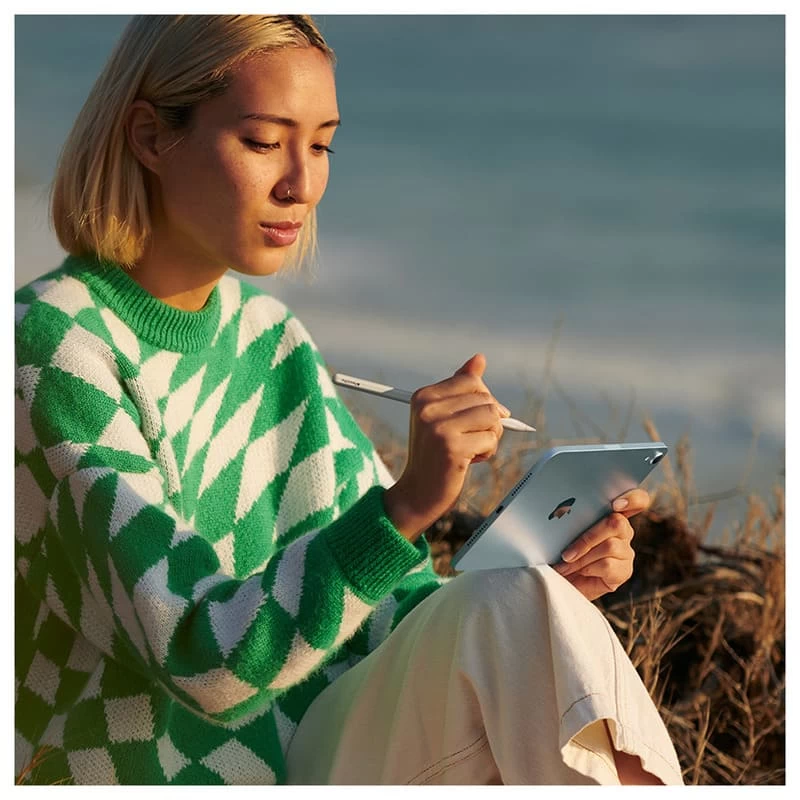 Apple Intelligence. Apple Intelligence.