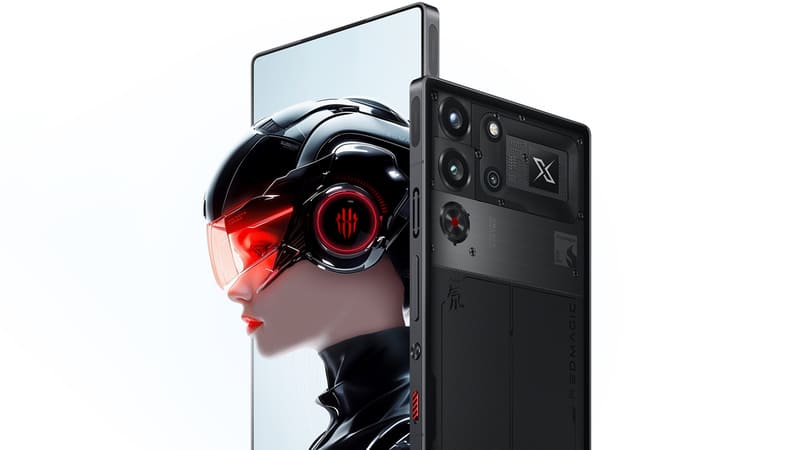 REDMAGIC 10 PRO sở hữu màn hình AMOLED 6.85 inch với độ phân giải cao 2688x1216 pixel
