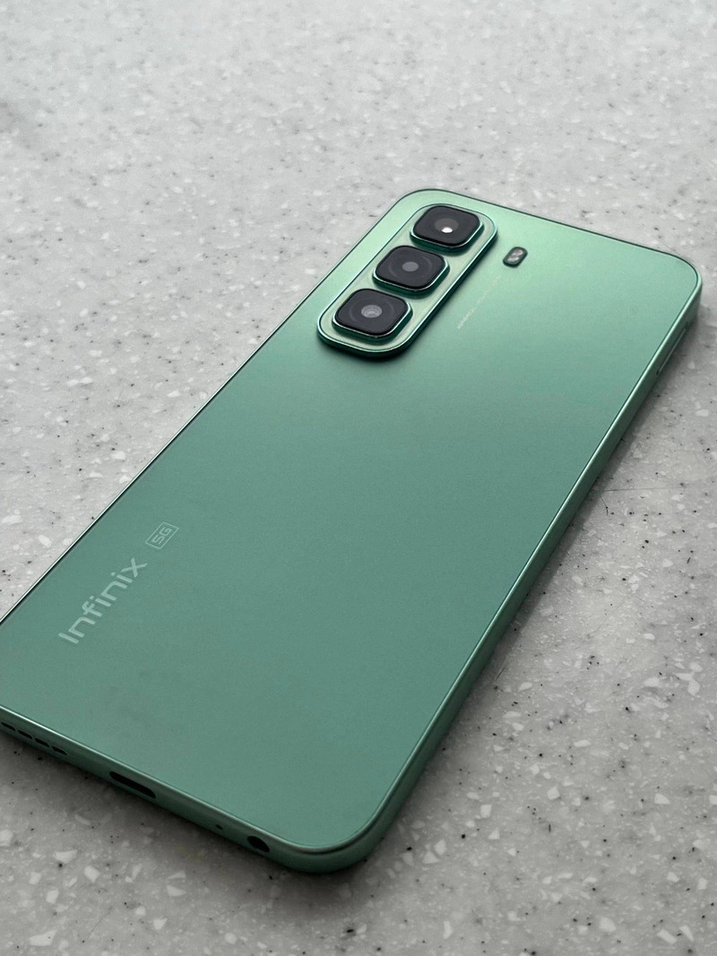Độ phân giải 50MP.