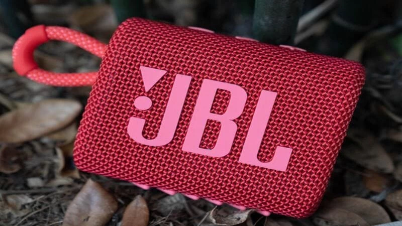 Hiện tại, thương hiệu JBL đã có chỗ đứng trên thị trường, là một trong những tên tuổi lớn trong mảng thiết bị âm thanh Hiện tại, thương hiệu JBL đã có chỗ đứng trên thị trường, là một trong những tên tuổi lớn trong mảng thiết bị âm thanh