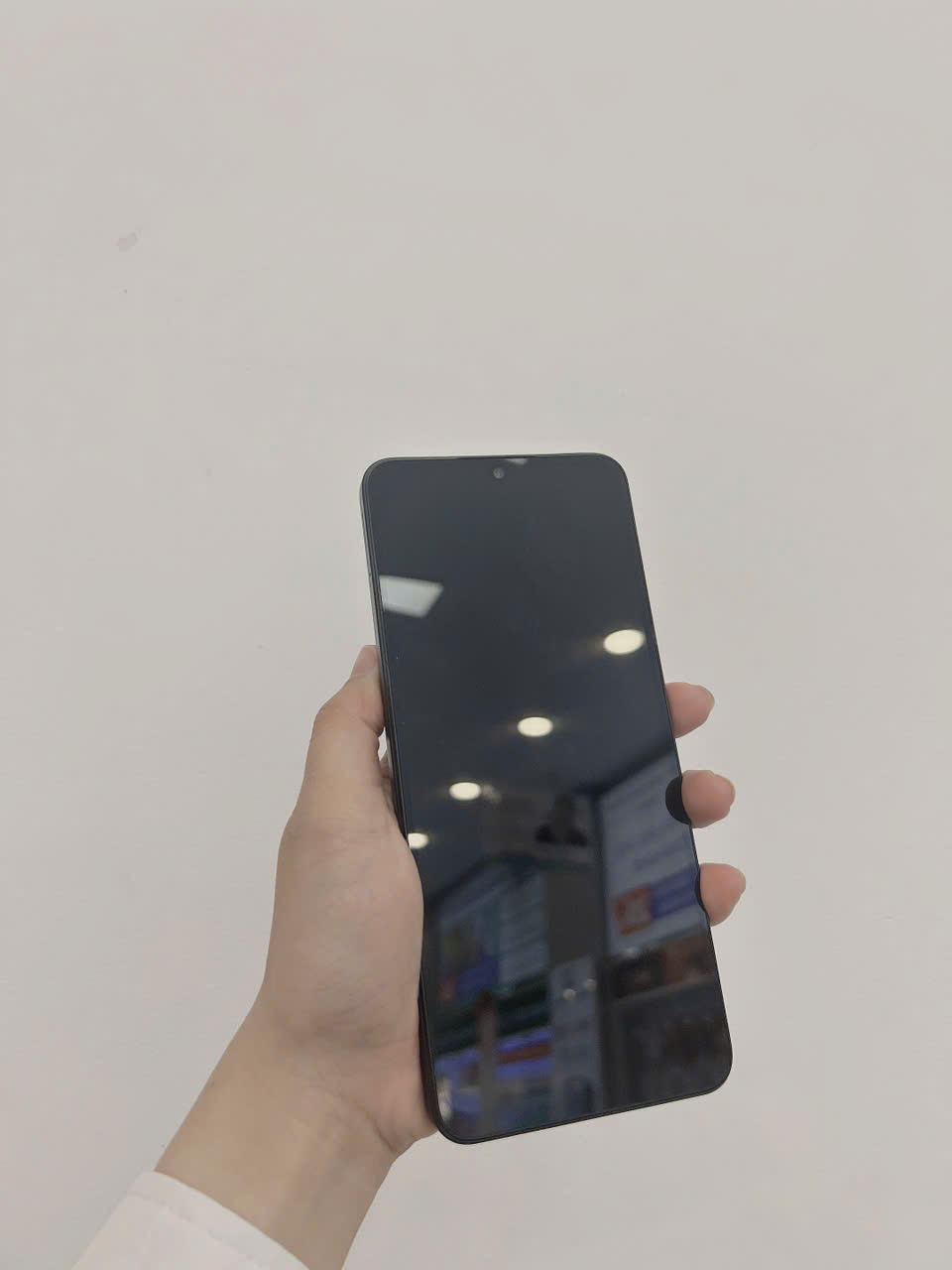 Điện thoại di động REDMI 14C 6.88/MTK Helio G81 Ultra/4G/128G/50M+QVGA/13M/5160mAh (2409BRN2CA)/ĐEN (6941812798263) - 8690310738