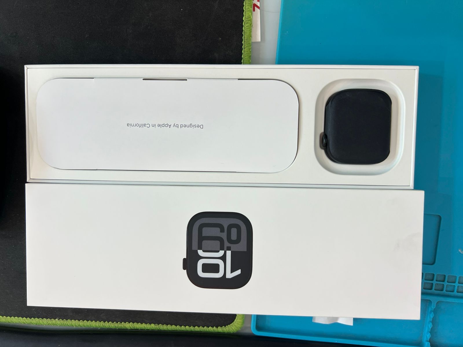 Apple Watch Series 10 - GPS + Cellular, 42mm - Viền Nhôm Dây Cao Su