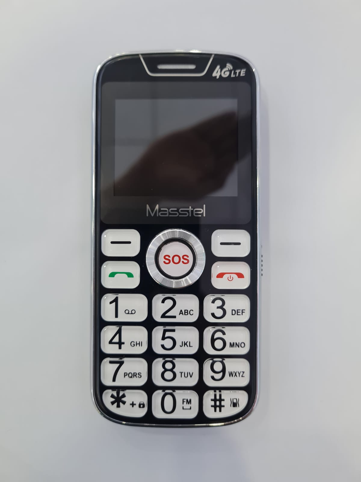 ĐTDĐ Masstel Fami 60 4G, Black