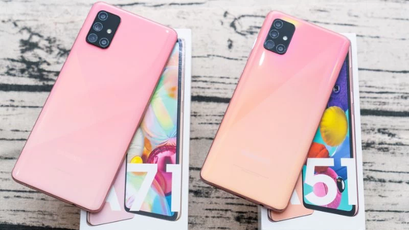 Độ phân giải Full HD+. Độ phân giải Full HD+.