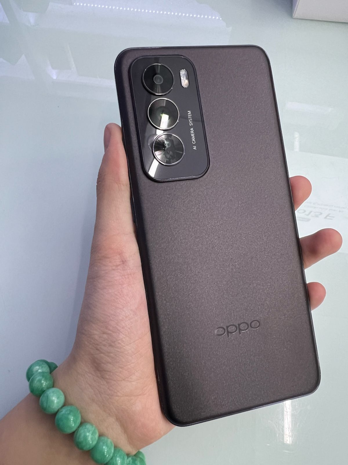 Điện thoại di động OPPO CPH2625 - Reno12 5G 256GB, Nâu đồng 