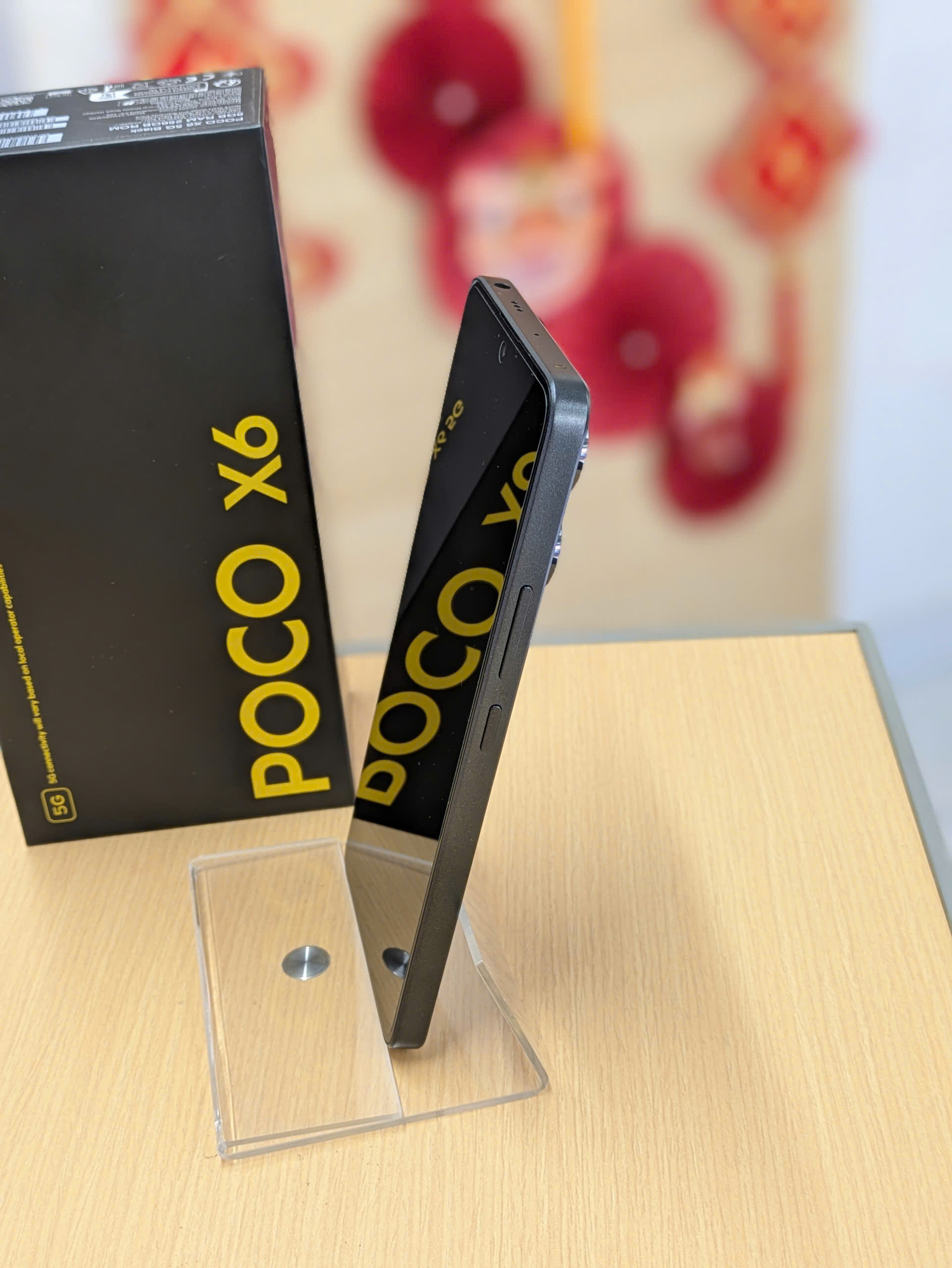 Điện thoại di động POCO X6 5G 6.67/SNAP 7S GEN 2/8G/256G/64MP+8MP+2MP/16MP/5100mAh (23122PCD1G)/ĐEN(6941812755808)