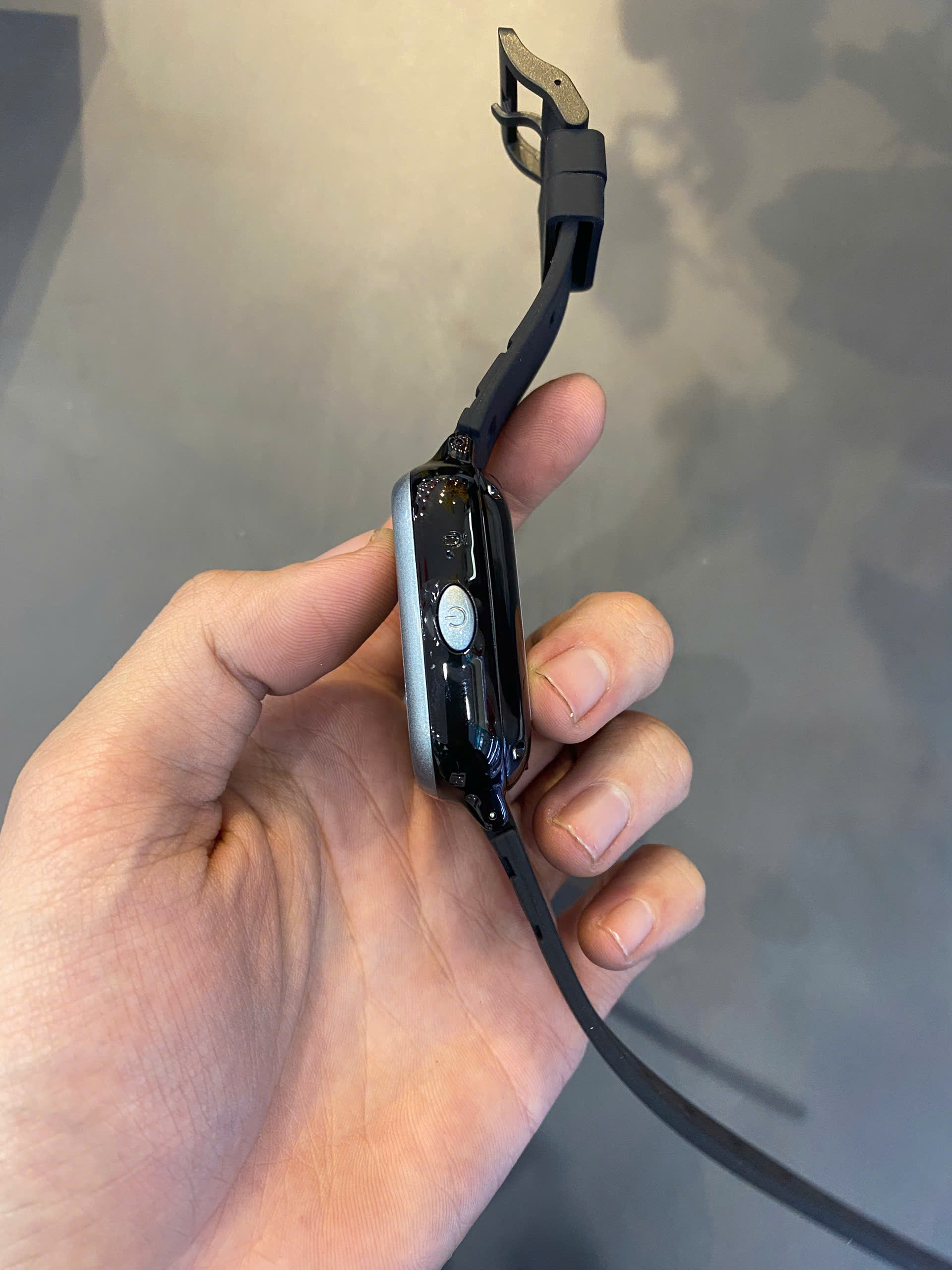 Đồng hồ GOLY K10 - Đen - 867798044414424 - GOK10DN