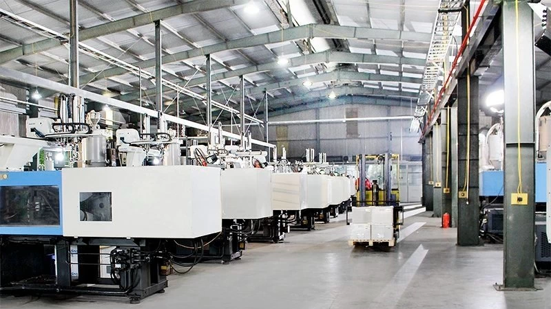 Nhà máy sản xuất. Nhà máy sản xuất.