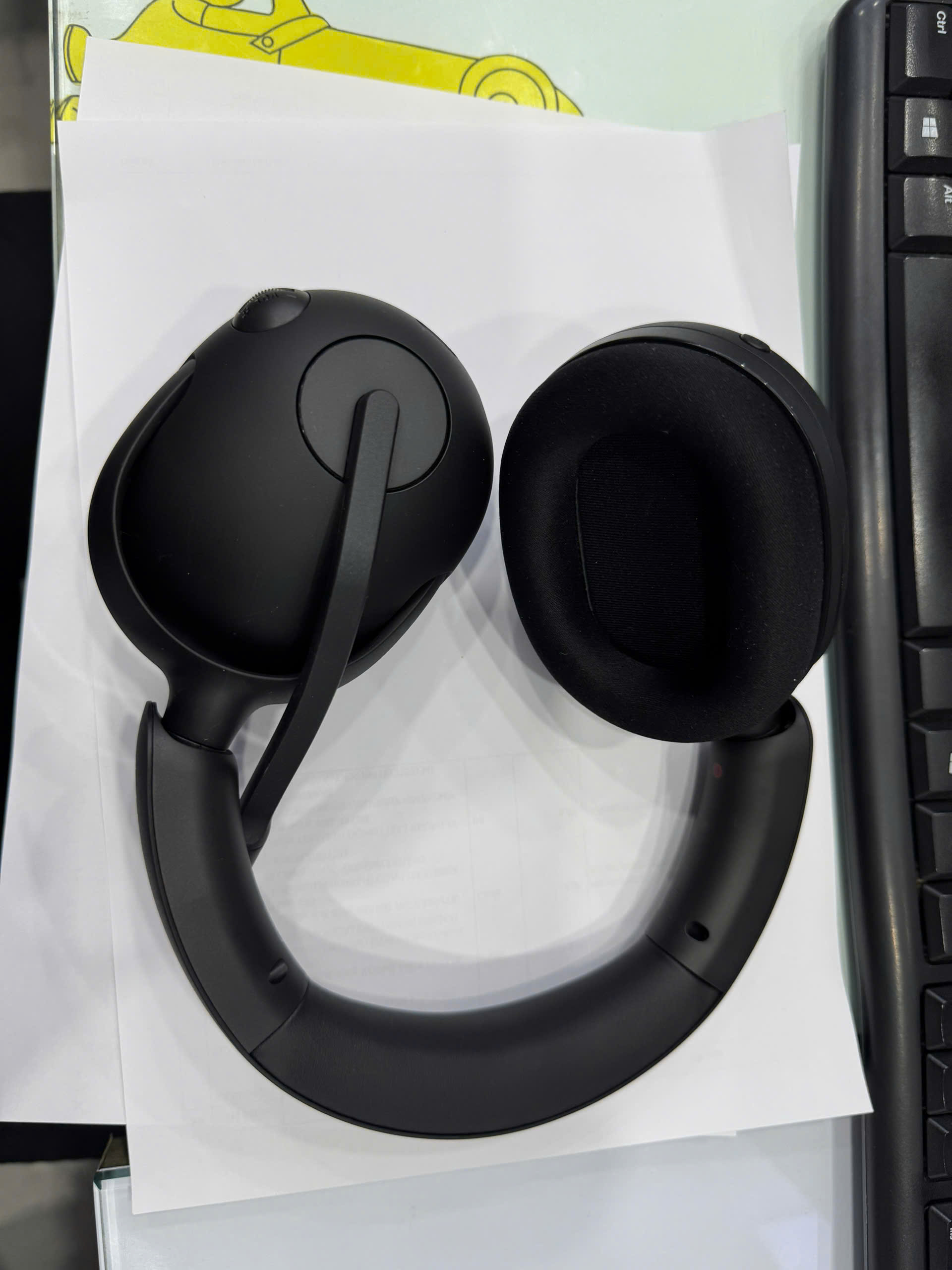 Tai nghe Gaming không dây Sony WH-G500/BZ 