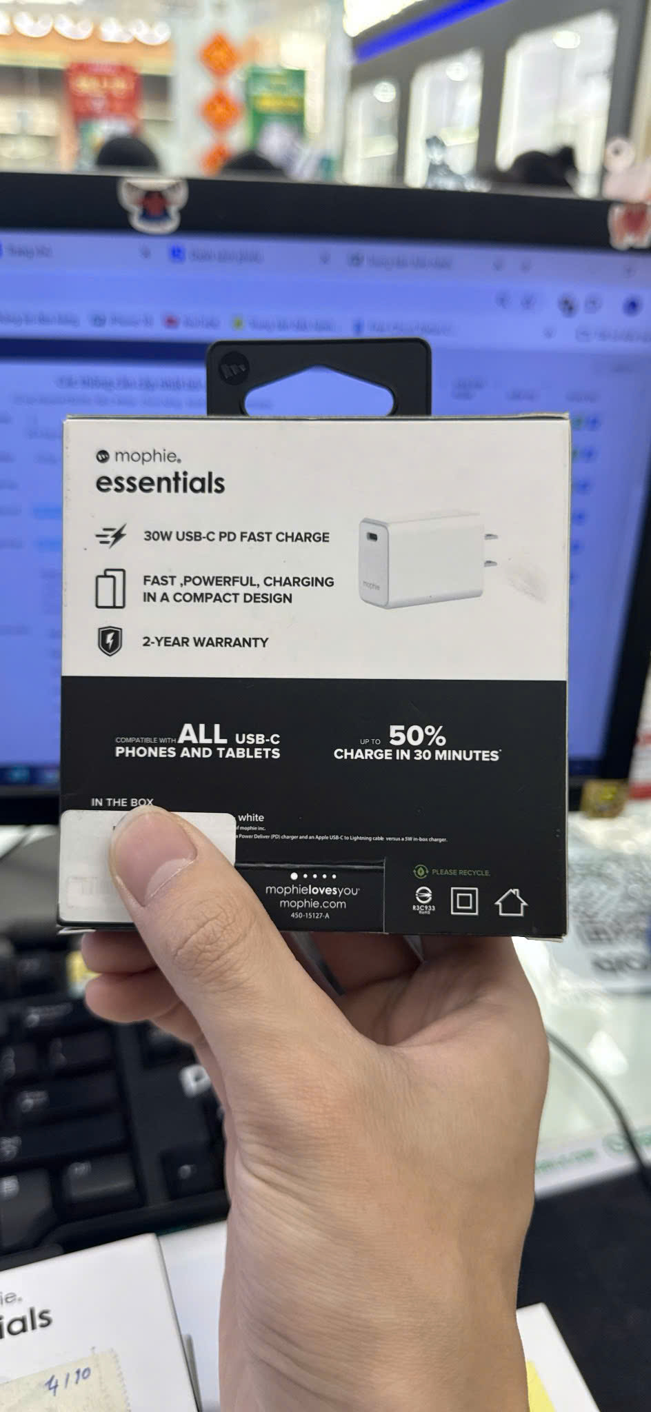 Sạc Mophie Essentials PD 30W USB-C GaN White - TBH Trương Định