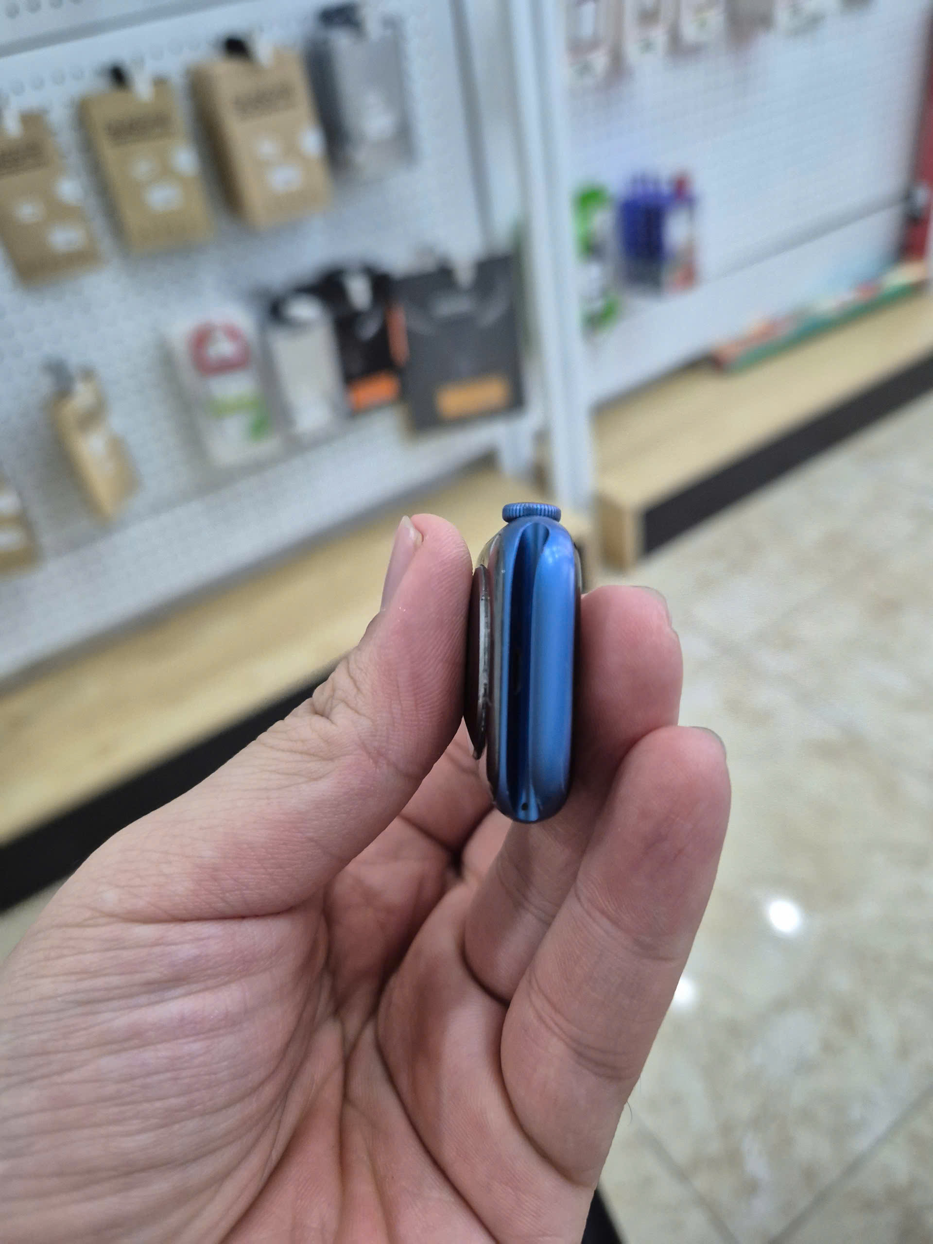 Apple Watch Series 7 GPS + Cellular, 45mm Blue Aluminium Case with Abyss Blue Sport Band - Cũ