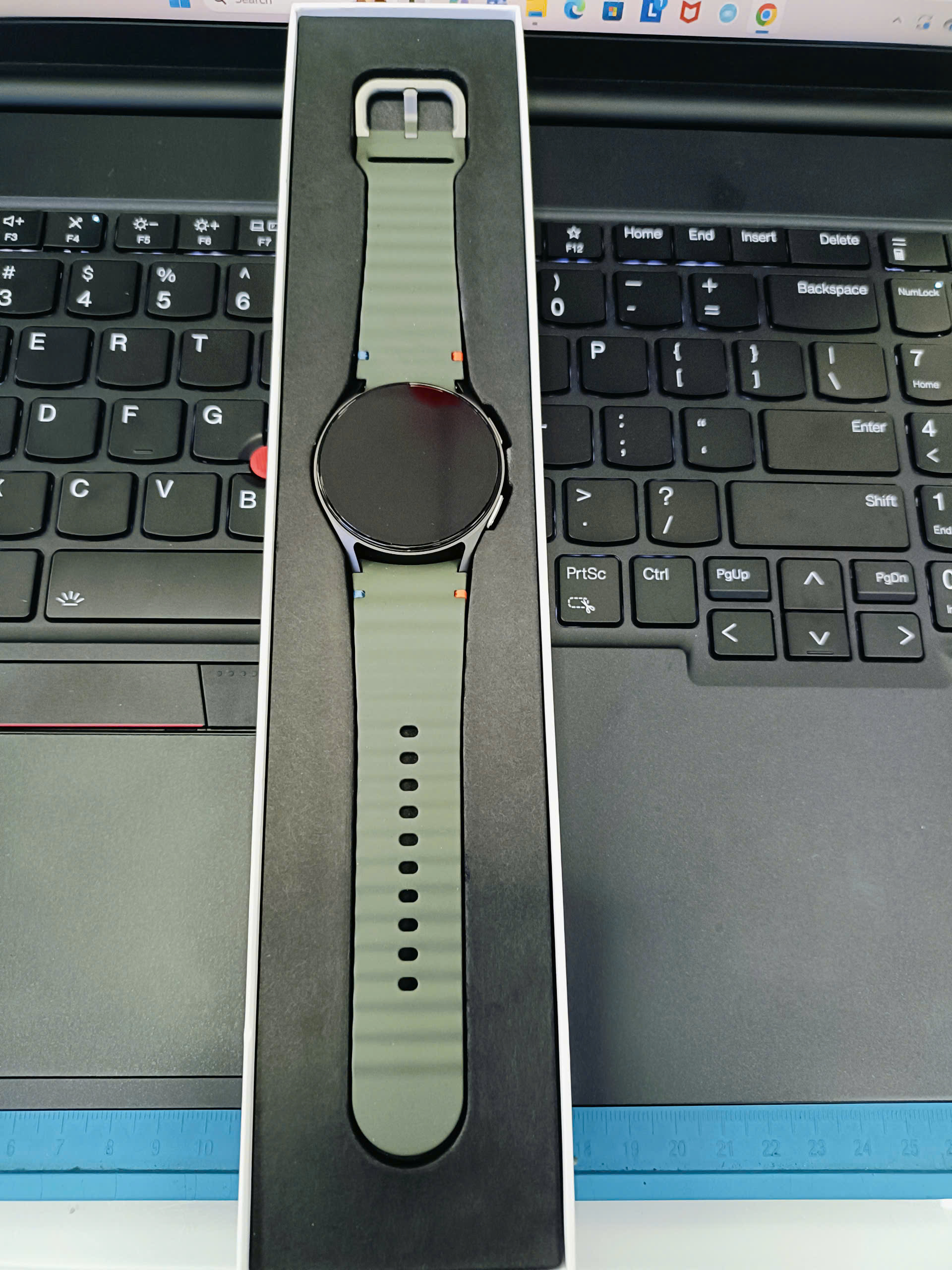 Thiết bị Bluetooth Samsung SM-L305,xanh, Galaxy Watch7 40mm LTE - 352568930889282 - L305FZGAXXV