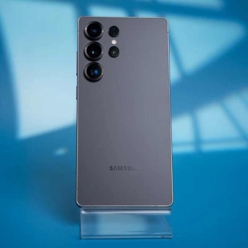 Snapdragon 8. Snapdragon 8.