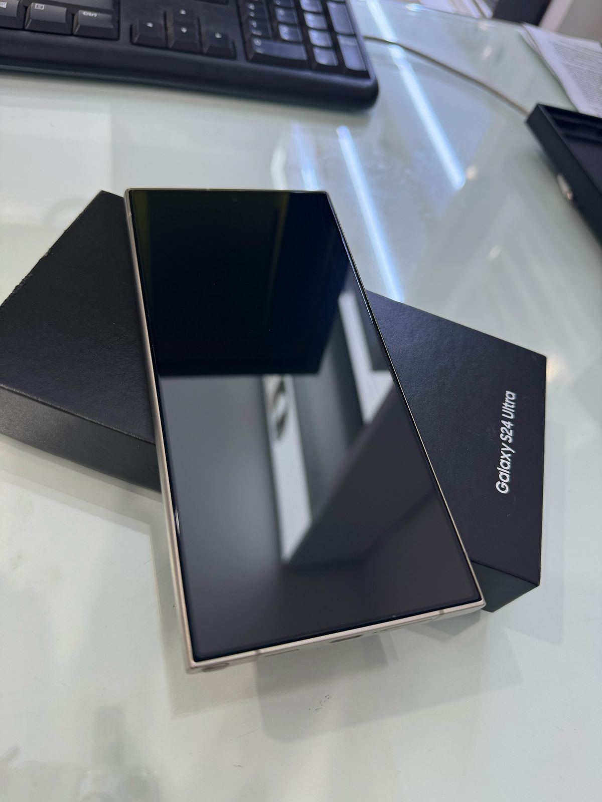 Samsung Galaxy S24 Ultra - 12GB/256GB  Cũ