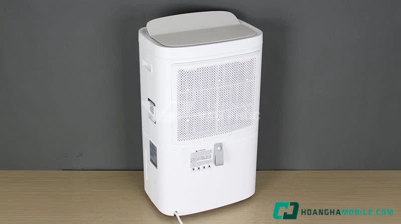 Máy hút ẩm Electrolux EDH10TRBW1 là một trong những thiết bị gia dụng được nhiều người tiêu dùng lựa chọn Máy hút ẩm Electrolux EDH10TRBW1 là một trong những thiết bị gia dụng được nhiều người tiêu dùng lựa chọn