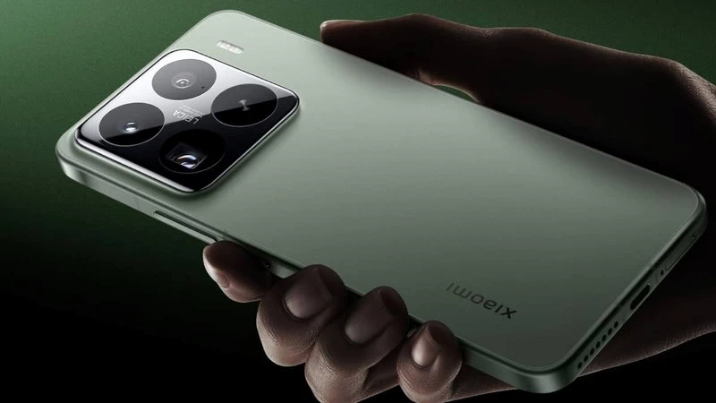 Xiaomi 15 là phiên bản tiêu chuẩn trong dòng Xiaomi 15 Series Xiaomi 15 là phiên bản tiêu chuẩn trong dòng Xiaomi 15 Series