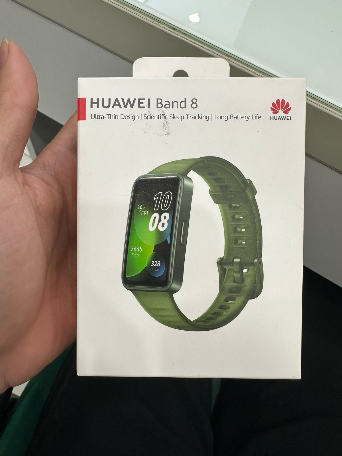 Vòng đeo tay thông minh Huawei Band 8