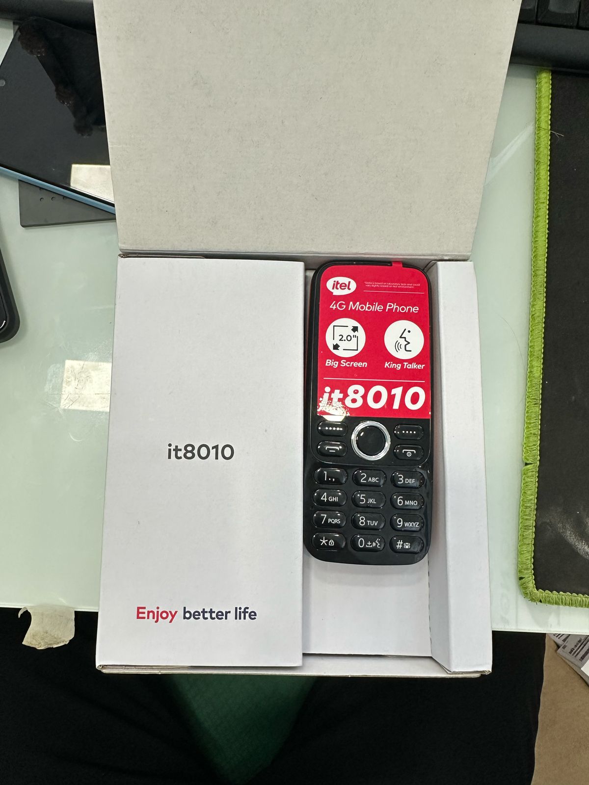 Điện thoại di động Itel it8010, màu Đen (Black