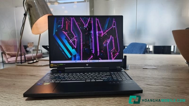 Thiết bị phân khúc cao cấp. Thiết bị phân khúc cao cấp.