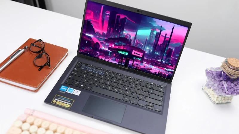 Thiết kế bền bỉ, gọn nhẹ. Thiết kế bền bỉ, gọn nhẹ.