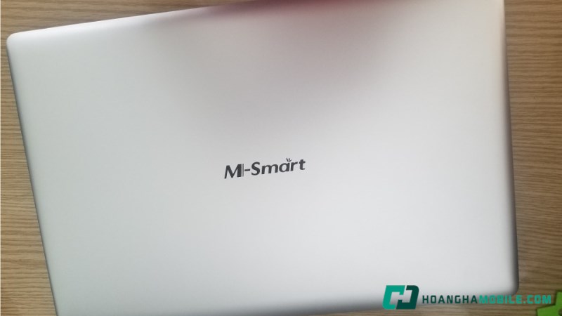 Sản phẩm laptop hiện đại. Sản phẩm laptop hiện đại.