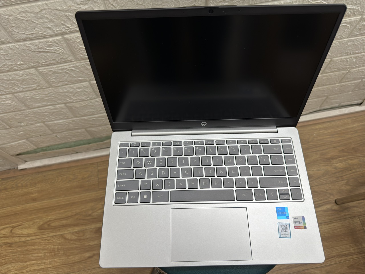 HP 14s-ep0128TU (8U6L5PA)