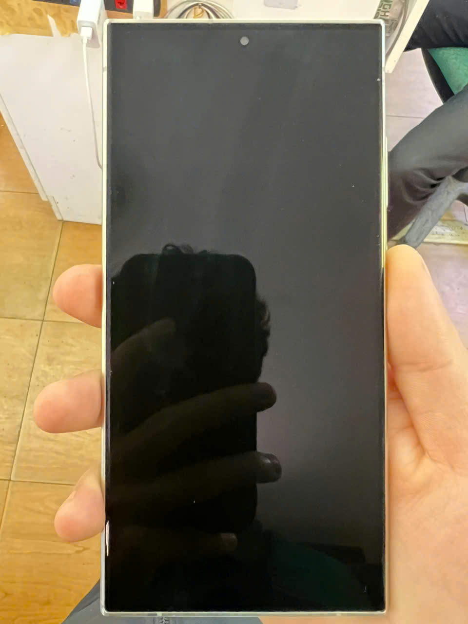 ĐTDĐ Samsung S24 Ultra SM-S928B/DS,256GB, Xám TBH - 28 TRẦN PHÚ